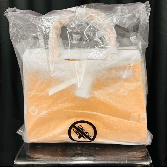 Michael Kors Women's Hamilton Medium Top Zip Leather Satchel (Golden Rod)    NWT - Picture 6 of 16